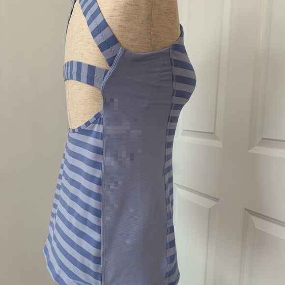 Lululemon Top - Picture 4 of 5